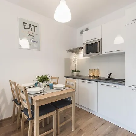 Apartment Vacationclub - Solna C108 *